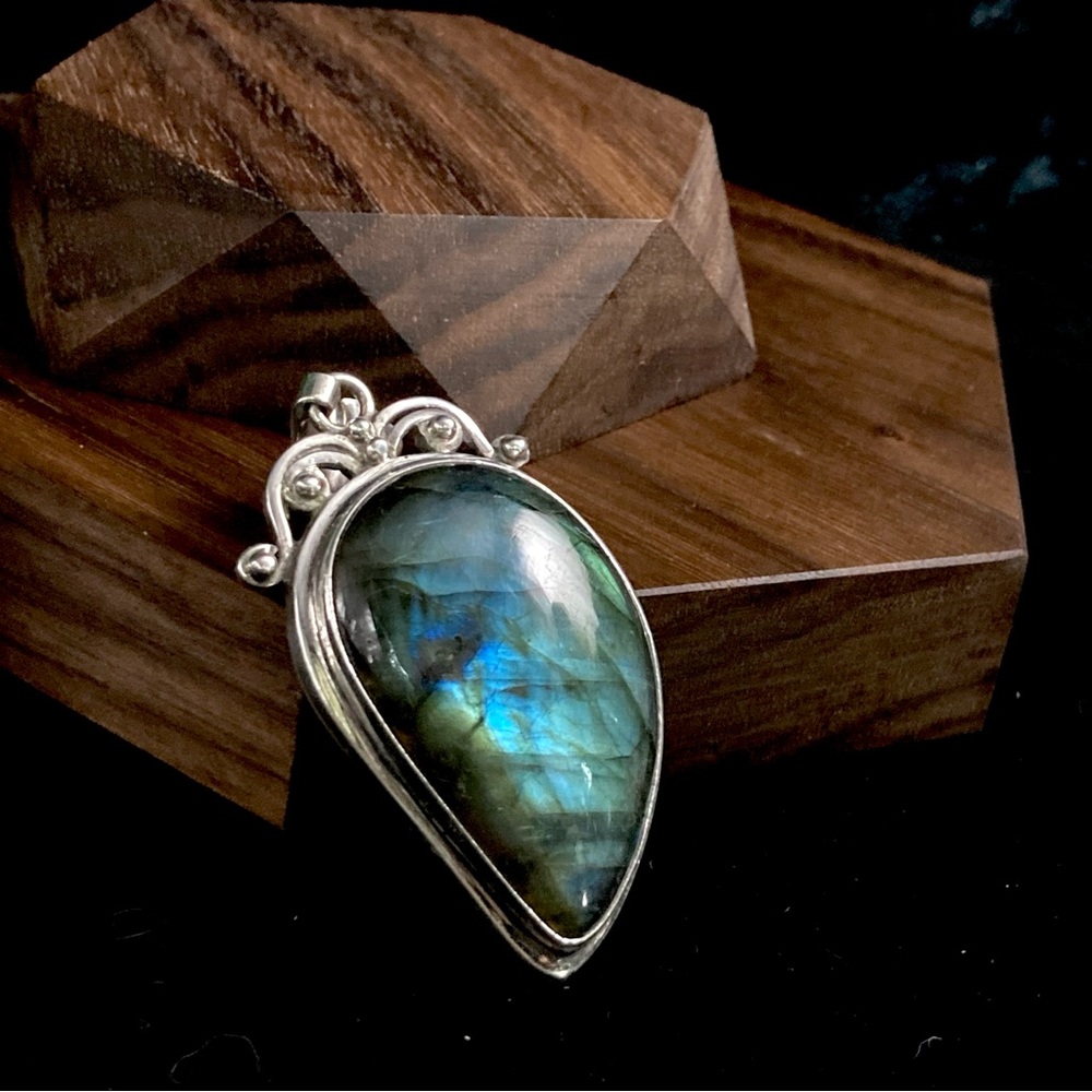 Large Vintage Labradorite Rare Blue Flash Spectrolite 925 Gemstone Pendant - Picture 7 of 13